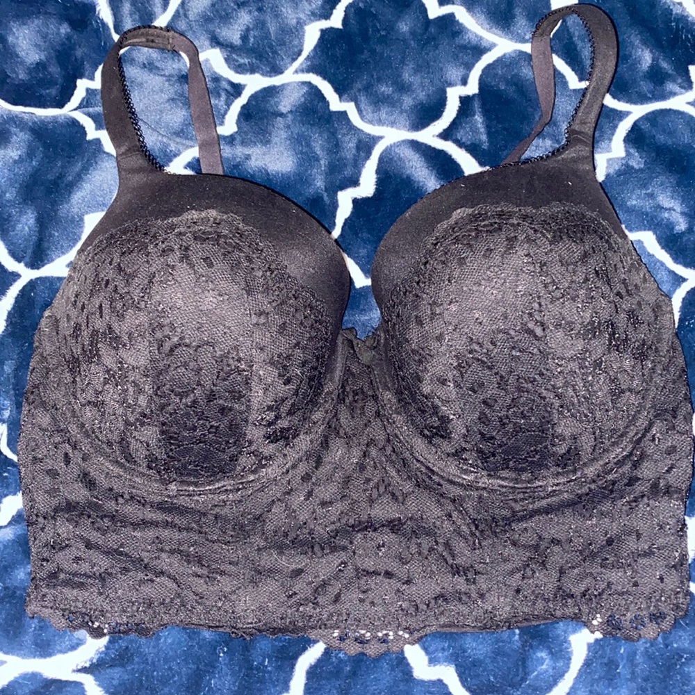Black lace crop top style bra